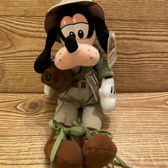 Disney Toys Nwt Disney Animal Kingdom Safari Goofy Beanie Plush Toy